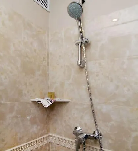 Istoric Center - Romanian Quiet Апартаменти Бухарест